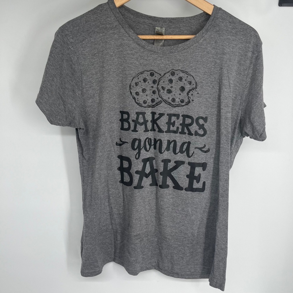 Bakers Gonna Bake Graphic Tee Heather Gray Women's Large